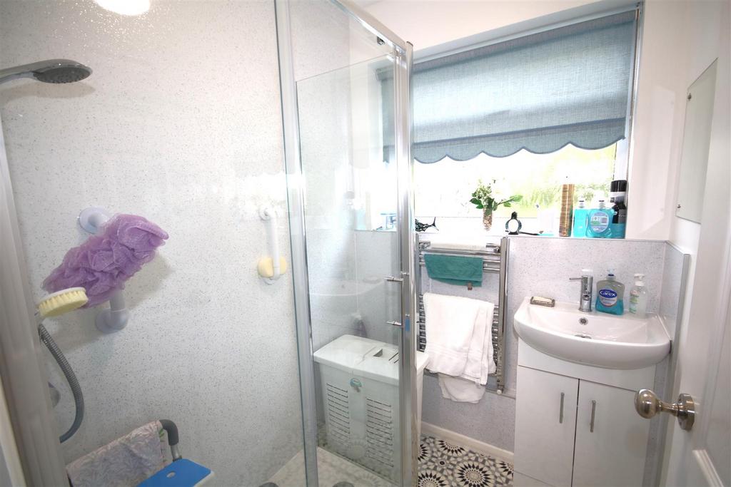 Shower Room a.JPG