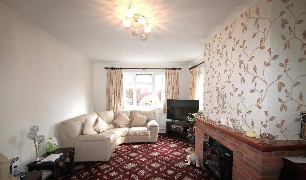 Living Room b.JPG