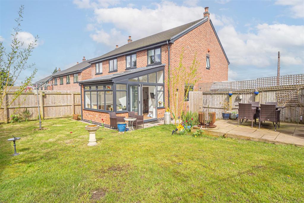 Rakeway Road, Cheadle ST10 3 bed semidetached house for sale £275,000