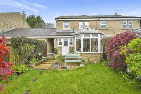 296 Apperley Road, Bradford, BD10 0PX