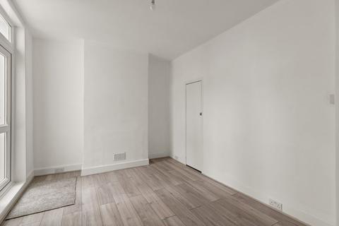 281 Cheriton Road, Folkestone, CT19 4AZ