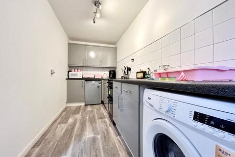 1 bedroom flat to rent, Pittville Crescent , Cheltenham GL52