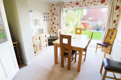 3 bedroom semi-detached house for sale, Queensway, Bidford-on-Avon, Alcester, B50