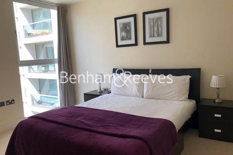 1 bedroom apartment to rent, Lanterns Way, Canary Wharf E14