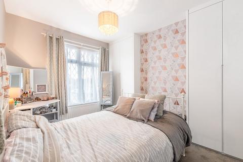124 Churchfields Road, Beckenham, BR3 4QZ