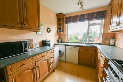 17 Sylvan Way, West Wickham, BR4 9HA