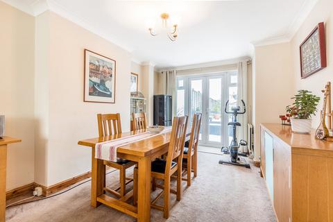130 Ridgeway Drive, Bromley, BR1 5DD