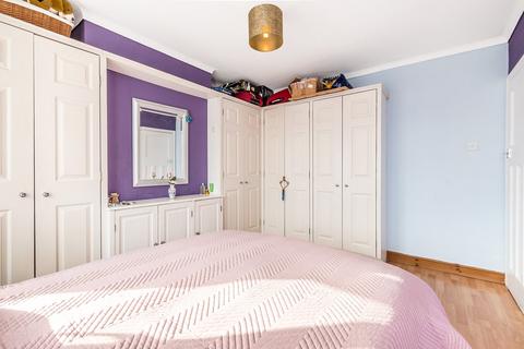 130 Ridgeway Drive, Bromley, BR1 5DD