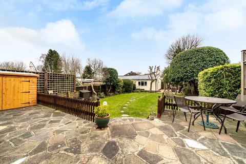 11 Rodney Gardens, West Wickham, BR4 9DD