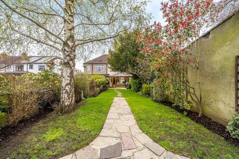 106 Langley Way, West Wickham, BR4 0DS