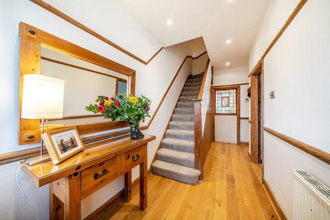 106 Langley Way, West Wickham, BR4 0DS