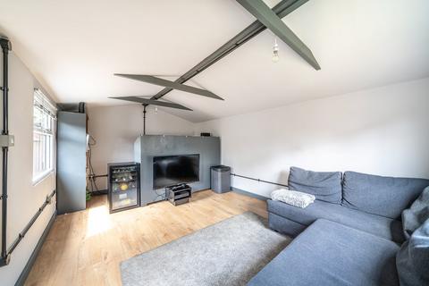 185 Wickham Chase, West Wickham, BR4 0BH