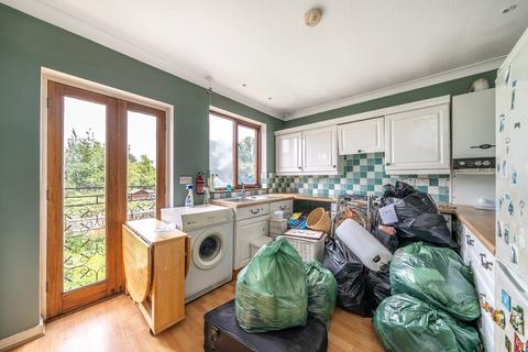 38a Bensham Manor Road, Thornton Heath, CR7 7AA