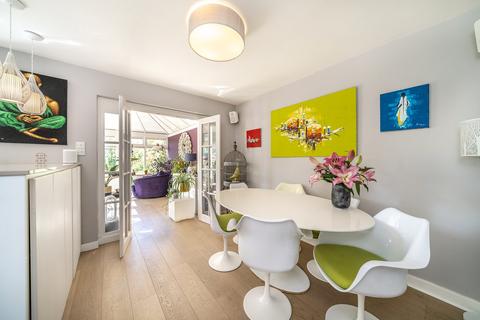 28 Rolleston Avenue, Petts Wood, Orpington, BR5 1AH