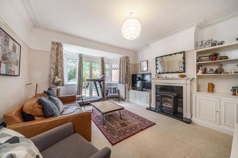 15 Tudor Gardens, West Wickham, BR4 9LX