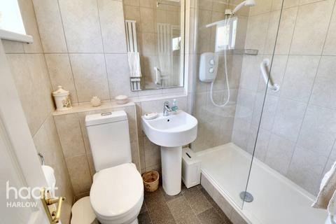 74 Collins Meadow, Harlow, CM19 4EN