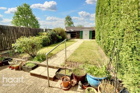 74 Collins Meadow, Harlow, CM19 4EN