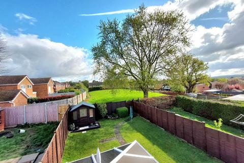 372 Bideford Green, Leighton Buzzard, LU7 2TX