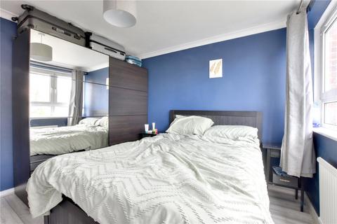 36 Schofield Walk, London, SE3 7DA