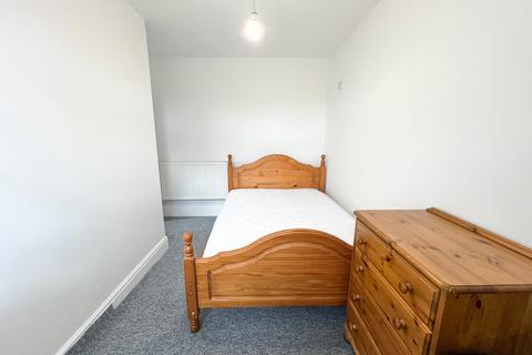 5 bedroom maisonette to rent, St Agnes, St Agnes BS7
