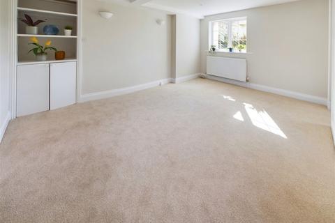 2 bedroom ground floor flat for sale, New Salts Farm Road, Shoreham by Sea