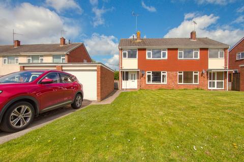 3 bedroom semi-detached house for sale, 18 Avon Close, Taunton