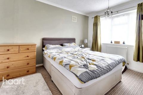 3 bedroom semi-detached house for sale, Fryatt Avenue, Harwich