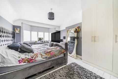 3 Overhill Way, Beckenham, BR3 6SN