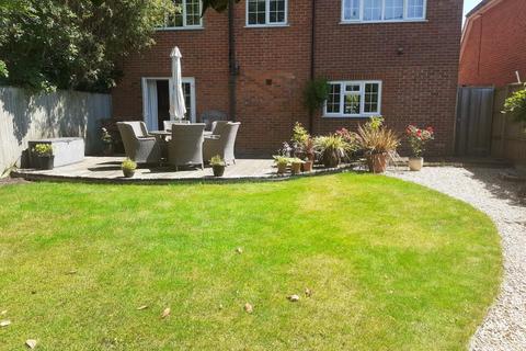 4 bedroom semi-detached house for sale, Thatcham,  Berkshire,  RG18