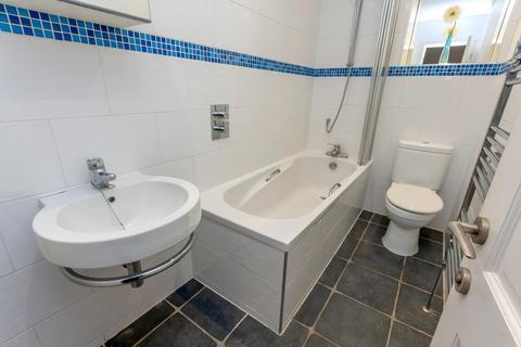 2 bedroom flat for sale, 19 Holburn Street, The City Centre, Aberdeen, AB10