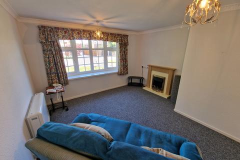1 bedroom ground floor flat to rent, Wells Close, Perton WV6