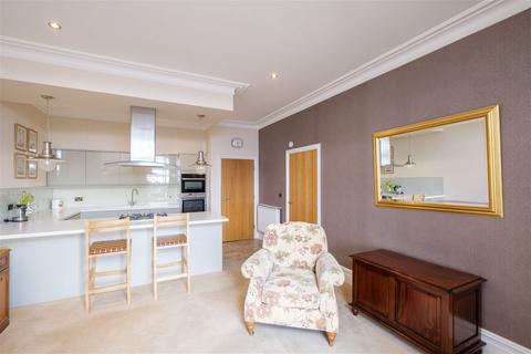 2 bedroom flat for sale, Hill Road, Clevedon