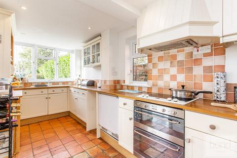 3 bedroom detached house for sale, The Common, Chelmsford CM3