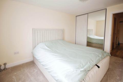 1 bedroom flat to rent, Webster Close, Bracknell RG12