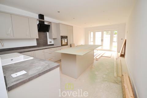 3 bedroom townhouse for sale, Stable Mews, Cleethorpes DN35