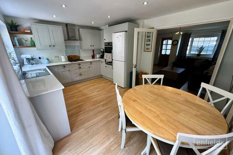 3 bedroom semi-detached house for sale, Southampton SO16