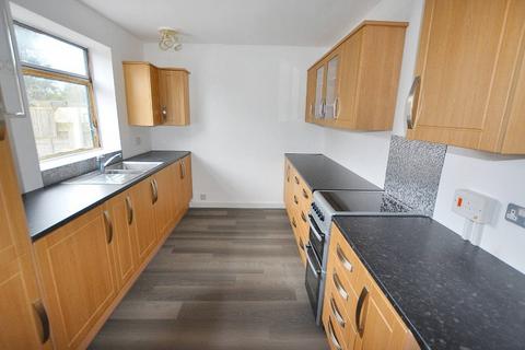 3 bedroom end of terrace house to rent, Hardwick Road, Partington M31