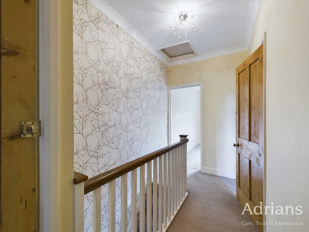 First floor landing