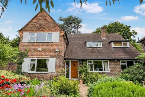 4 bedroom detached house for sale, Old Hall Close, Pinner