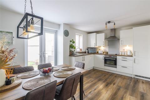 17 Abrahams Close, Bristol, BS4 1FP