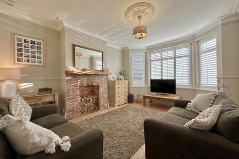 4 bedroom semi-detached house for sale, Southport PR8