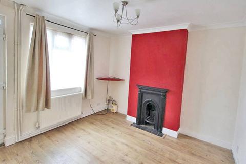 2 bedroom terraced house to rent, Withersfield Road, Haverhill CB9