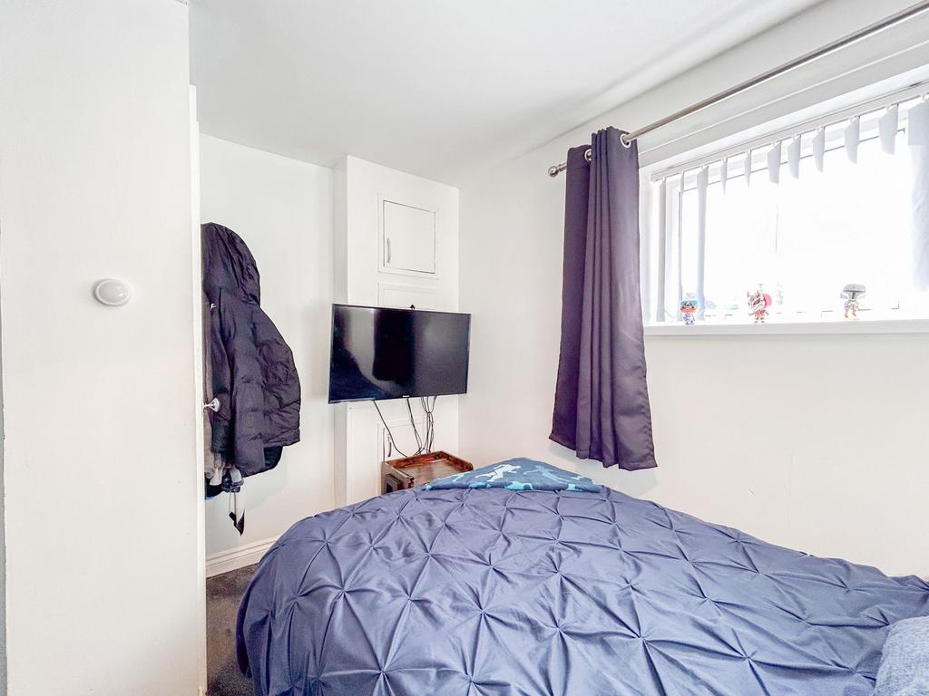 Reception Room/Bedroom