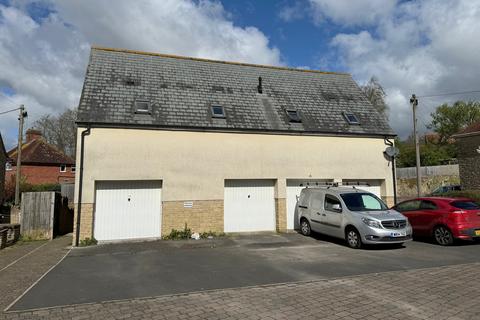 17 Coles Close, Wincanton, BA9 9FD