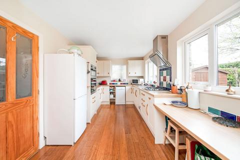 23 Osprey Drive, Netherton, Huddersfield, HD4 7LG
