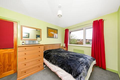 23 Osprey Drive, Netherton, Huddersfield, HD4 7LG