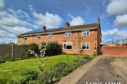 2 Latimer Way, North Pickenham, Swaffham, PE37 8JY