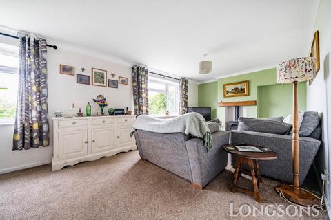 2 Latimer Way, North Pickenham, Swaffham, PE37 8JY