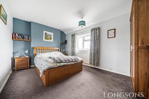 2 Latimer Way, North Pickenham, Swaffham, PE37 8JY