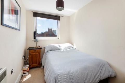 2 bedroom flat for sale, Smugglers Way , LONDON , SW18 1EN
